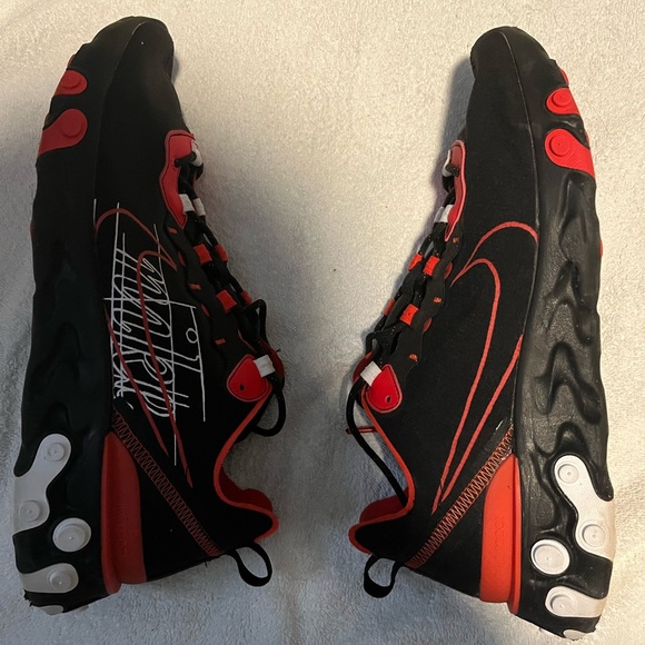 Nike element 55 size 12 - Picture 6 of 8